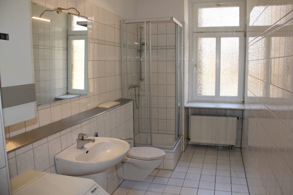 Ferienwohnung in Leipzig Badezimmer